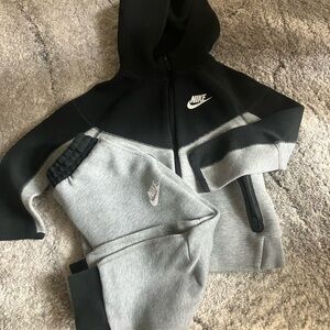 Nike Tech Kids Sweatsuit
